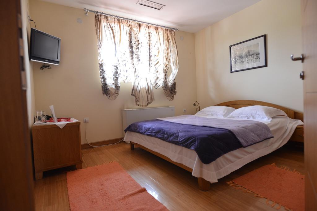 Motel Kneginja Cacak Bilik gambar