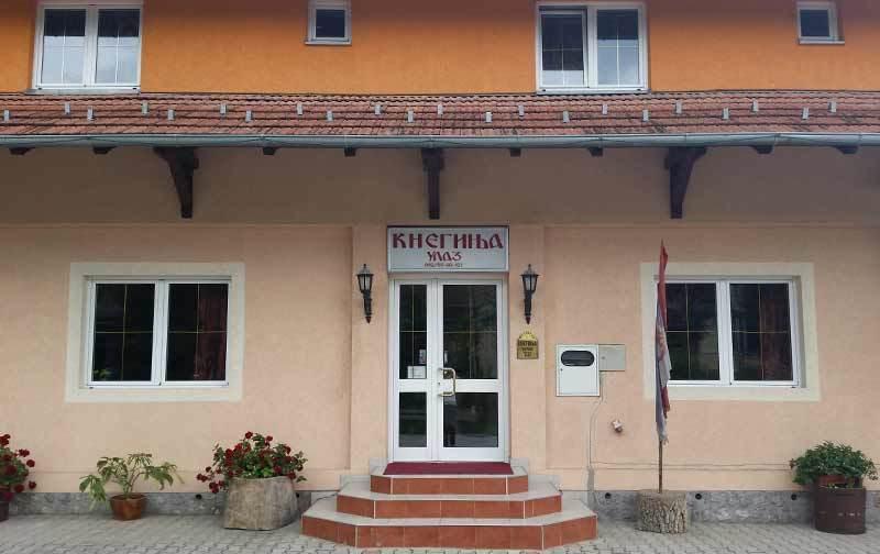 Motel Kneginja Cacak Luaran gambar